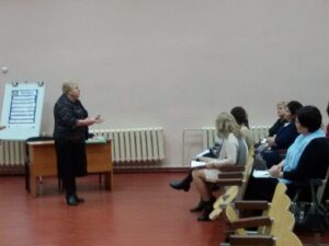 Семінар для заступників директорів з виховної роботи "Впровадження в систему виховної роботи методу проектів як ефективного засобу трансформації загальноосвітнього закладу із школи навчання в школу життя" 3 Семінар для заступників директорів з виховної роботи "Впровадження в систему виховної роботи методу проектів як ефективного засобу трансформації загальноосвітнього закладу із школи навчання в школу життя"