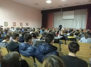 Лекція на тему «Кримінальна відповідальність неповнолітніх. Вживання та розповсюдження наркотичних речовин»