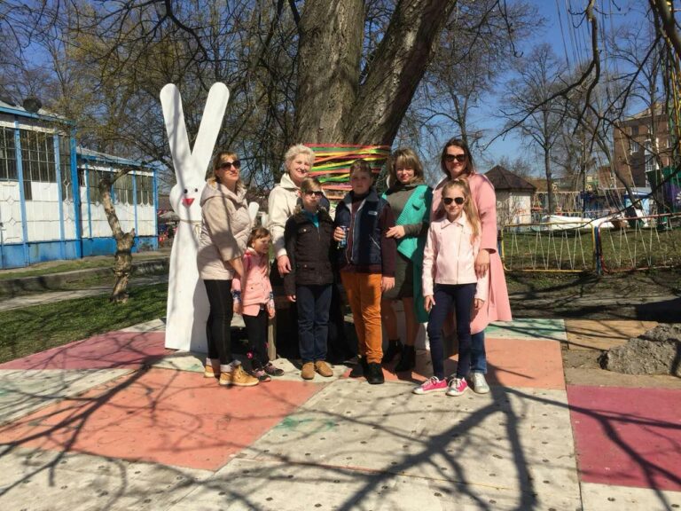 Великоднє свято входить в кожну хату