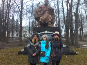 Пішохідна екскурсія пам'ятними місцями рідного міста