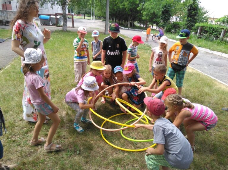 День прощання у таборі Світанок
