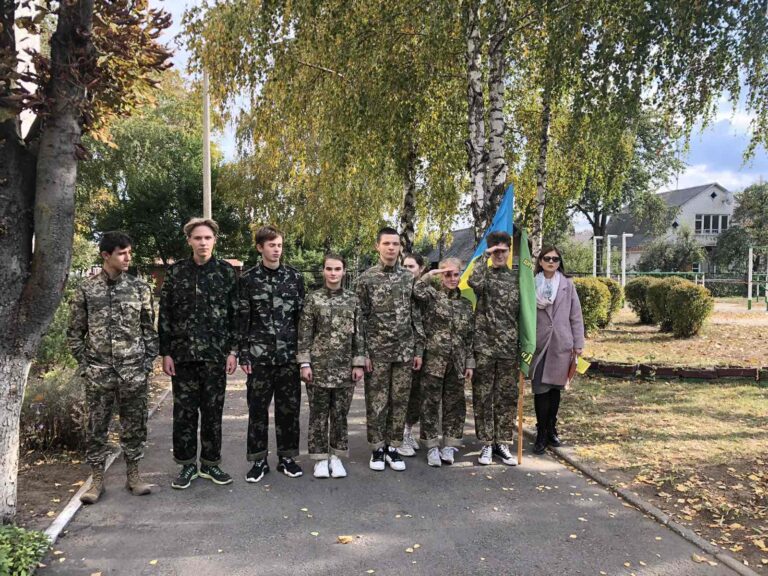 Шкільний етап Всеукраїнської дитячо-юнацької військово-патріотичної гри «Сокіл» («Джура») серед учнів 8-9 класів